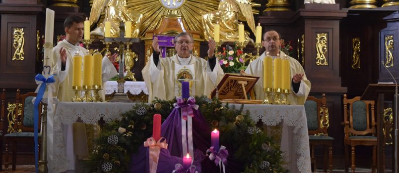 Zakończenie 33dniowych Rekolekcji, oddanie Jezusowi przez Maryję i wieczór wdzięczności dla Niepokalanej