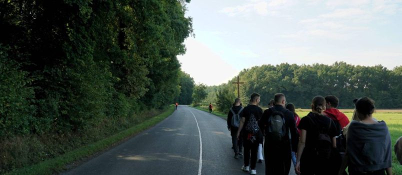 Pielgrzymka maturzystów z ZSEiO w Jarosławiu do Matki Bożej w Chłopicach.