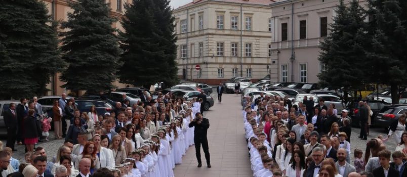 Uroczystość I Komunii Świętej dzieci z naszej parafii